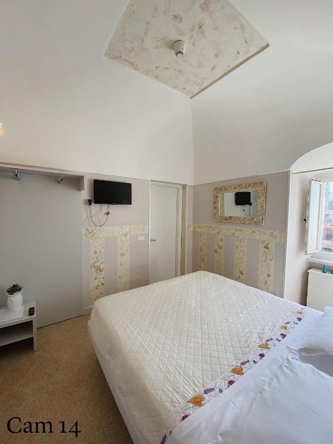 Porto Salvo Hotel Sant'Agnello Buitenkant foto